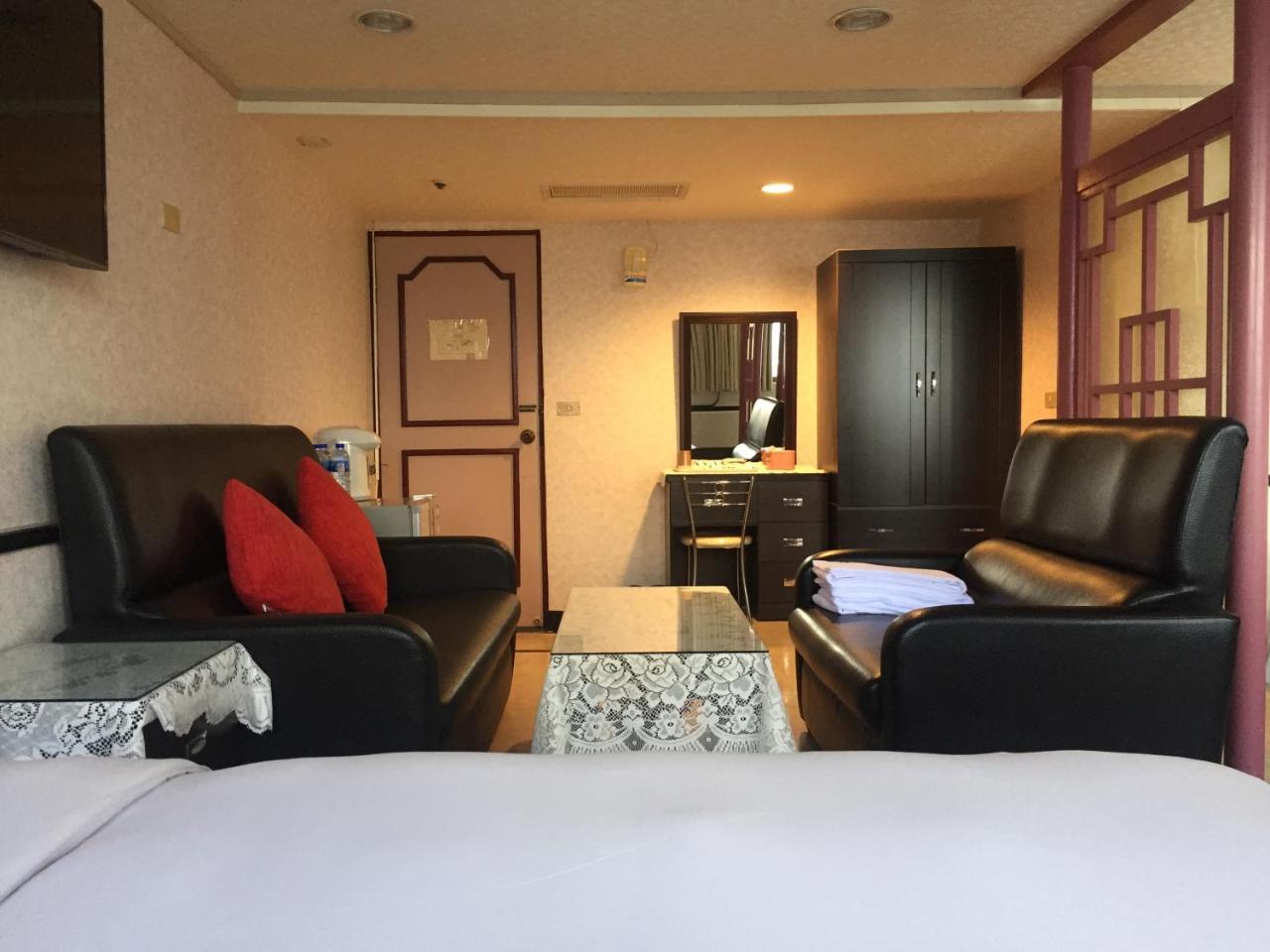 King Lo Tung Hotel ليودونغ المظهر الخارجي الصورة